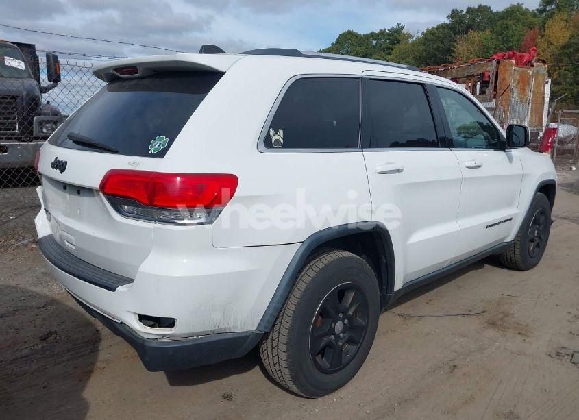 Photo 4 of 2014 Jeep Grand CHEROKEE LAREDO (VIN 1C4RJFAG5EC132986)