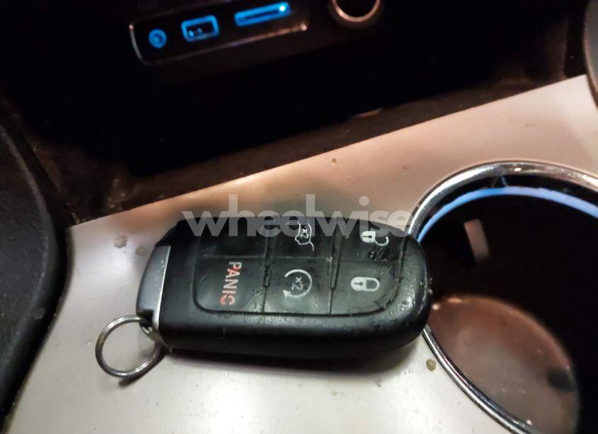 Photo 11 of 2014 Jeep Grand CHEROKEE LAREDO (VIN 1C4RJFAG5EC172789)
