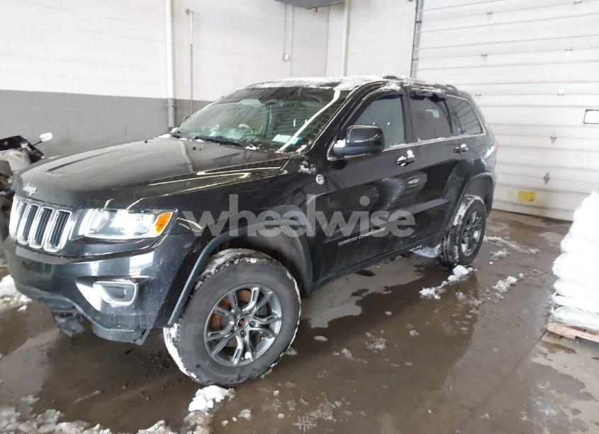Photo 2 of 2014 Jeep Grand CHEROKEE LAREDO (VIN 1C4RJFAG5EC172789)