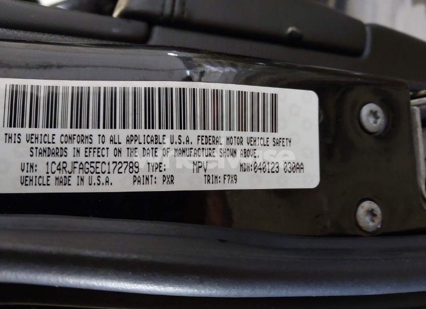 Photo 9 of 2014 Jeep Grand CHEROKEE LAREDO (VIN 1C4RJFAG5EC172789)