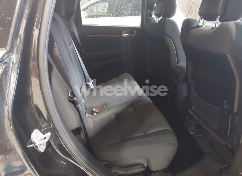 Photo 8 of 2014 Jeep Grand CHEROKEE LAREDO (VIN 1C4RJFAG5EC224907)