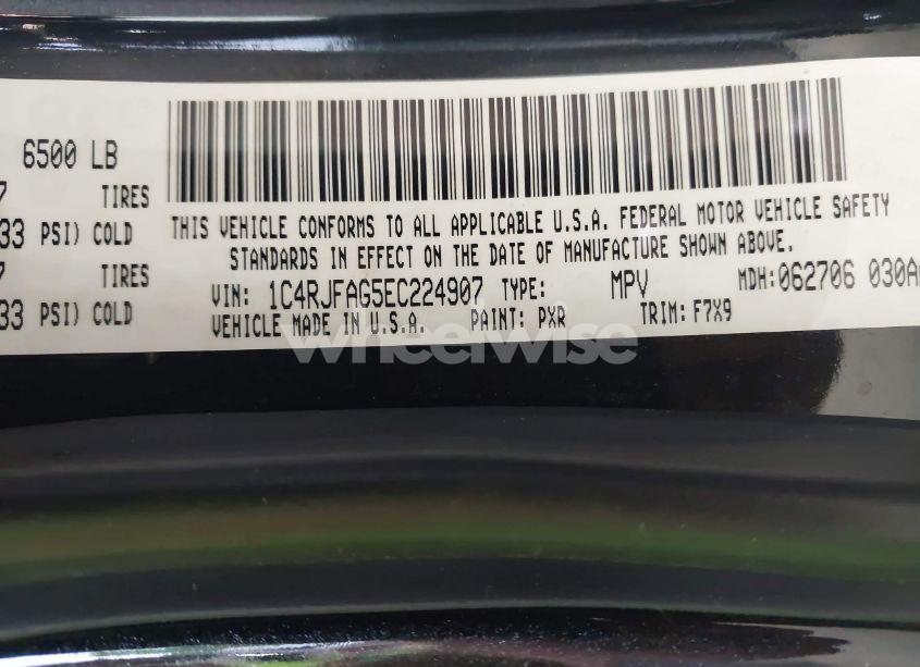 Photo 9 of 2014 Jeep Grand CHEROKEE LAREDO (VIN 1C4RJFAG5EC224907)