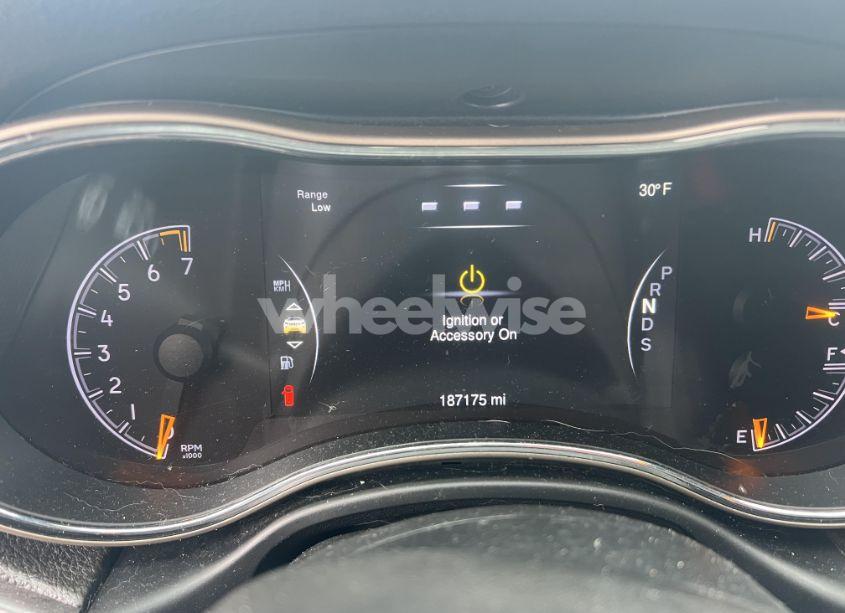 Photo 6 of 2014 Jeep Grand CHEROKEE LAREDO (VIN 1C4RJFAG5EC242629)