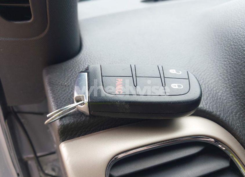 Photo 11 of 2014 Jeep Grand CHEROKEE LAREDO (VIN 1C4RJFAG5EC262413)