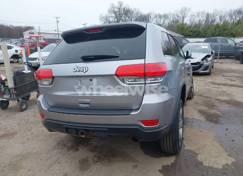 Photo 4 of 2014 Jeep Grand CHEROKEE LAREDO (VIN 1C4RJFAG5EC262413)