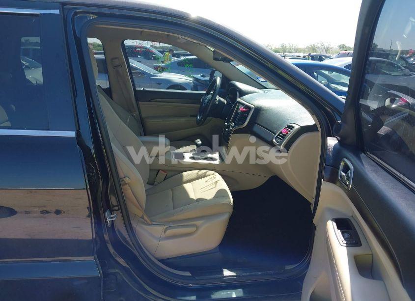 Photo 5 of 2014 Jeep Grand CHEROKEE LAREDO (VIN 1C4RJFAG5EC270060)