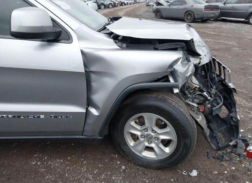 Photo 6 of 2014 Jeep Grand CHEROKEE LAREDO (VIN 1C4RJFAG5EC283617)