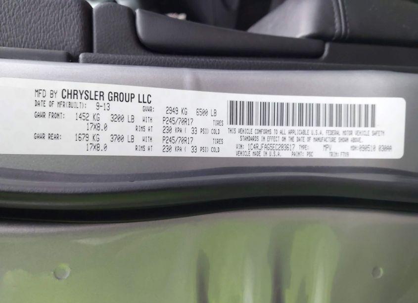 Photo 9 of 2014 Jeep Grand CHEROKEE LAREDO (VIN 1C4RJFAG5EC283617)