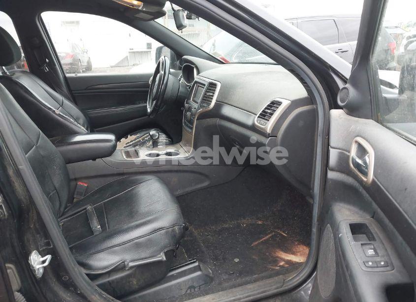 Photo 5 of 2014 Jeep Grand CHEROKEE LAREDO (VIN 1C4RJFAG5EC333447)