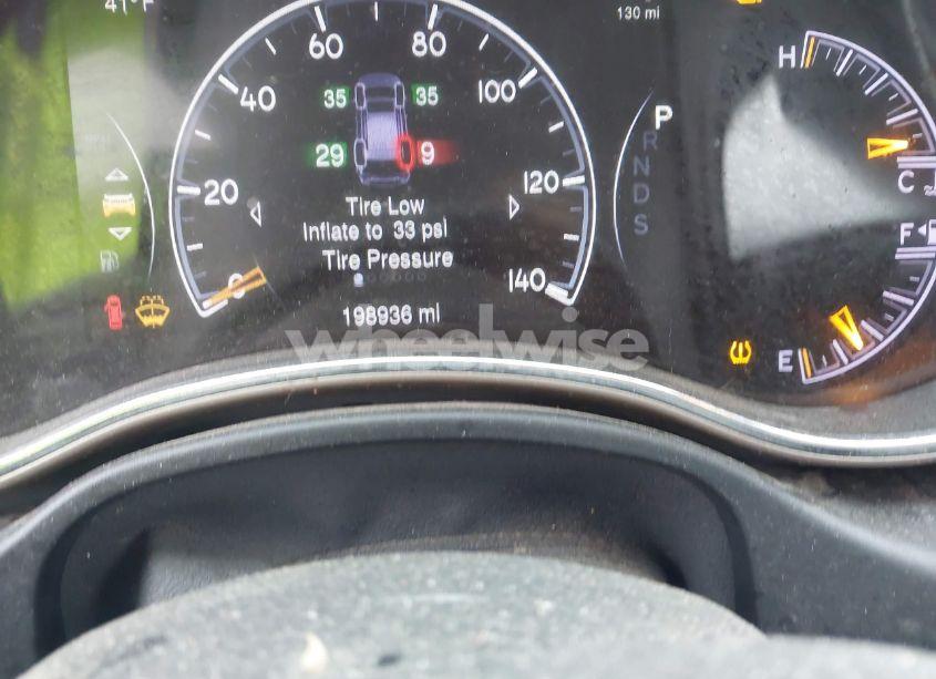 Photo 7 of 2014 Jeep Grand CHEROKEE LAREDO (VIN 1C4RJFAG5EC333447)