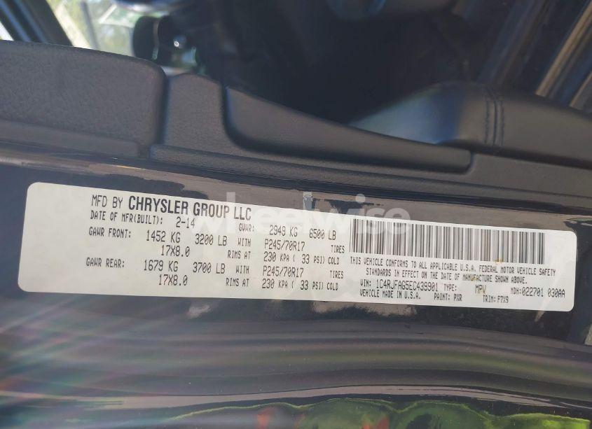 Photo 9 of 2014 Jeep Grand CHEROKEE LAREDO (VIN 1C4RJFAG5EC439901)