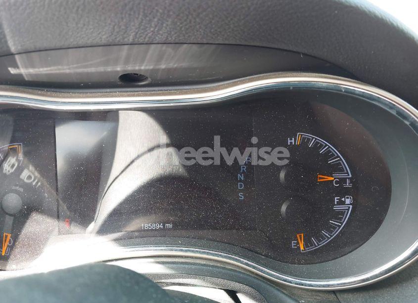 Photo 7 of 2015 Jeep Grand CHEROKEE LAREDO (VIN 1C4RJFAG5FC115445)