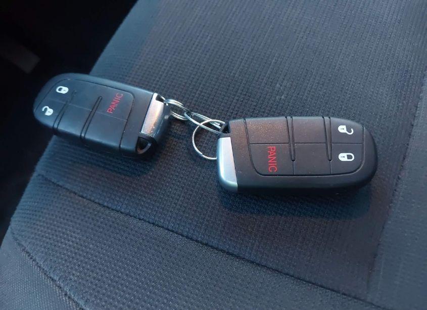 Photo 11 of 2015 Jeep Grand CHEROKEE LAREDO (VIN 1C4RJFAG5FC207915)