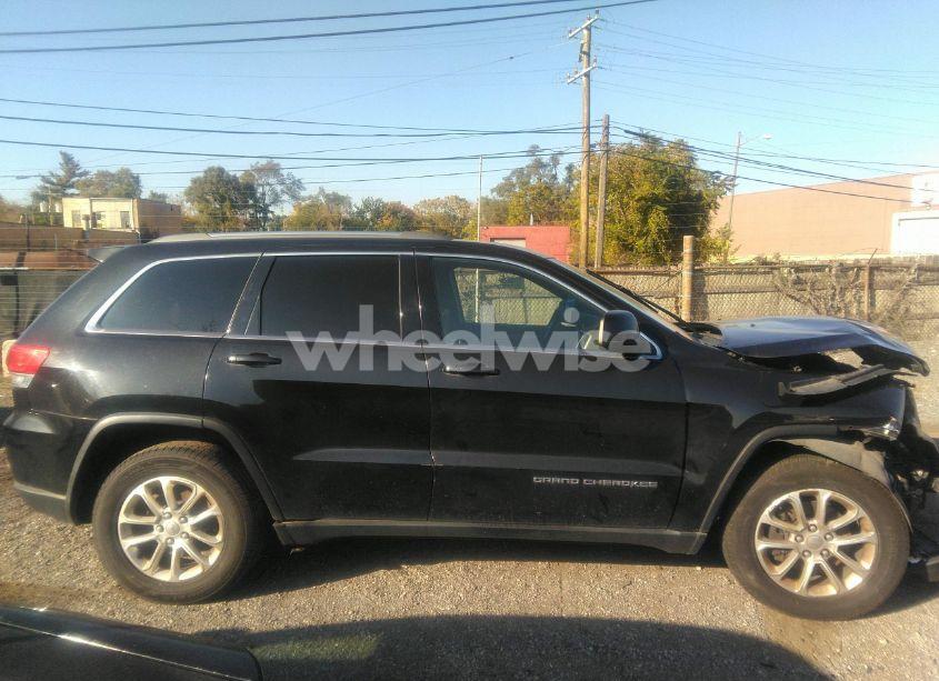 Photo 13 of 2015 Jeep Grand CHEROKEE LAREDO (VIN 1C4RJFAG5FC677068)