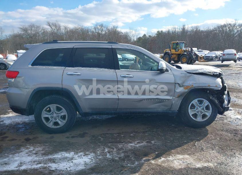 Photo 13 of 2015 Jeep Grand CHEROKEE LAREDO (VIN 1C4RJFAG5FC871177)