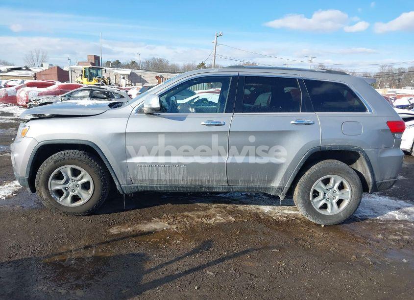 Photo 14 of 2015 Jeep Grand CHEROKEE LAREDO (VIN 1C4RJFAG5FC871177)