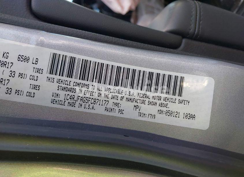 Photo 9 of 2015 Jeep Grand CHEROKEE LAREDO (VIN 1C4RJFAG5FC871177)