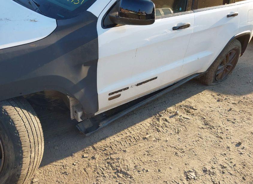 Photo 18 of 2016 Jeep Grand CHEROKEE 75TH ANNIVERSARY (VIN 1C4RJFAG5GC404830)