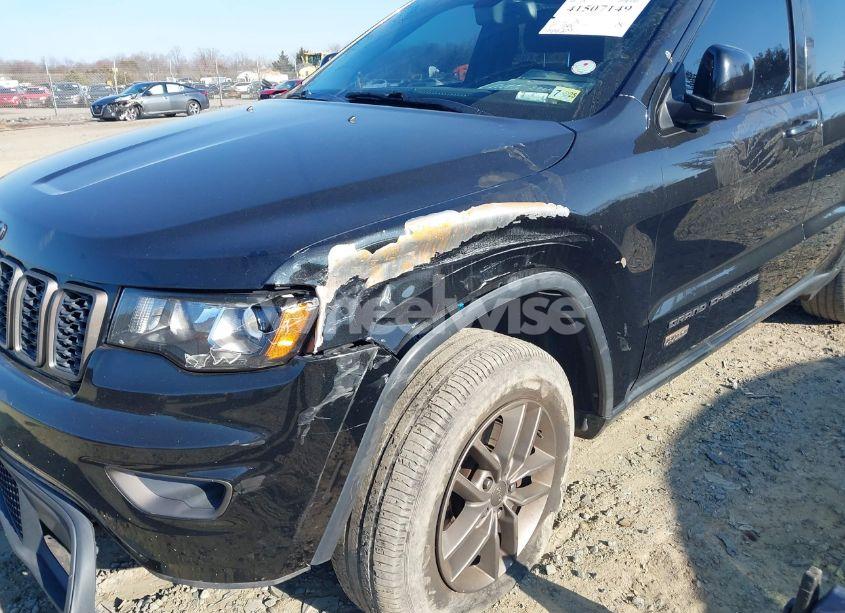 Photo 6 of 2016 Jeep Grand CHEROKEE 75TH ANNIVERSARY (VIN 1C4RJFAG5GC469306)