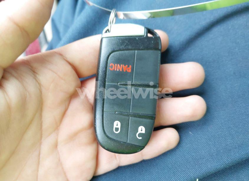 Photo 11 of 2016 Jeep Grand CHEROKEE LAREDO (VIN 1C4RJFAG5GC490981)