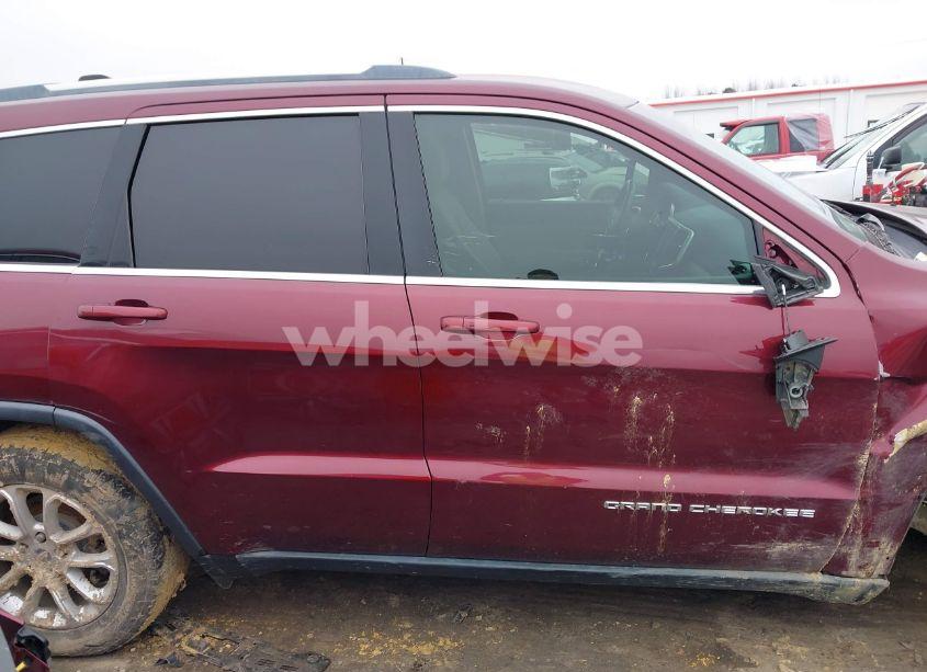 Photo 14 of 2016 Jeep Grand CHEROKEE LAREDO (VIN 1C4RJFAG5GC490981)