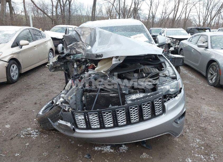 Photo 11 of 2018 Jeep Grand CHEROKEE ALTITUDE 4X4 (VIN 1C4RJFAG5JC113221)