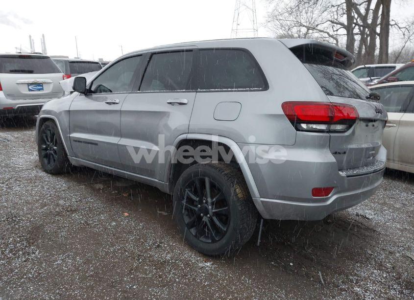 Photo 3 of 2018 Jeep Grand CHEROKEE ALTITUDE 4X4 (VIN 1C4RJFAG5JC113221)
