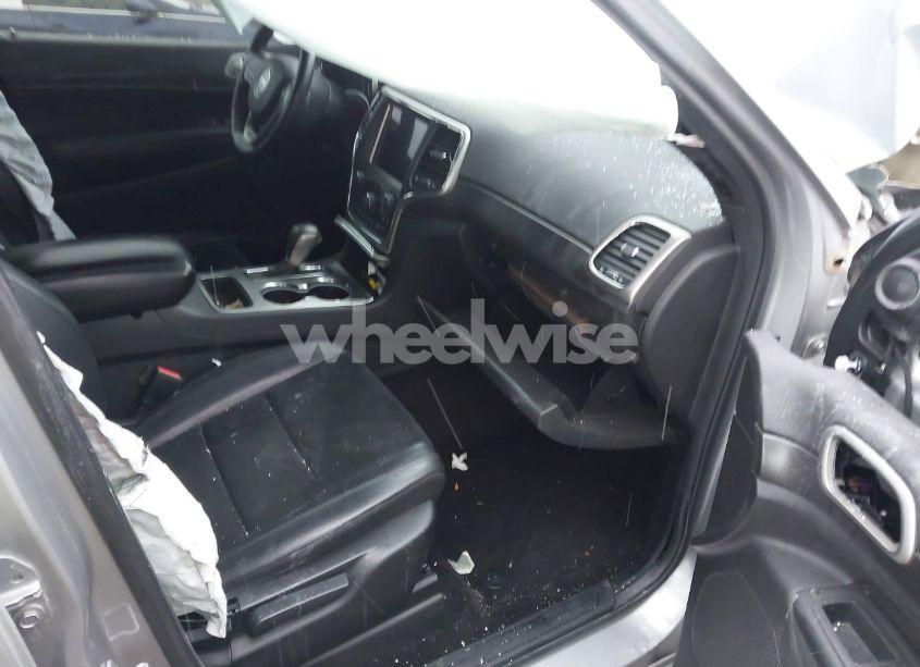 Photo 5 of 2018 Jeep Grand CHEROKEE ALTITUDE 4X4 (VIN 1C4RJFAG5JC113221)