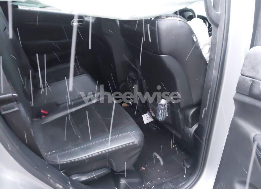 Photo 8 of 2018 Jeep Grand CHEROKEE ALTITUDE 4X4 (VIN 1C4RJFAG5JC113221)