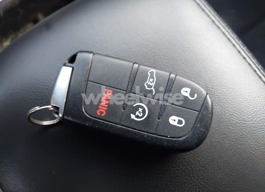 Photo 11 of 2018 Jeep Grand CHEROKEE ALTITUDE 4X4 (VIN 1C4RJFAG5JC170342)