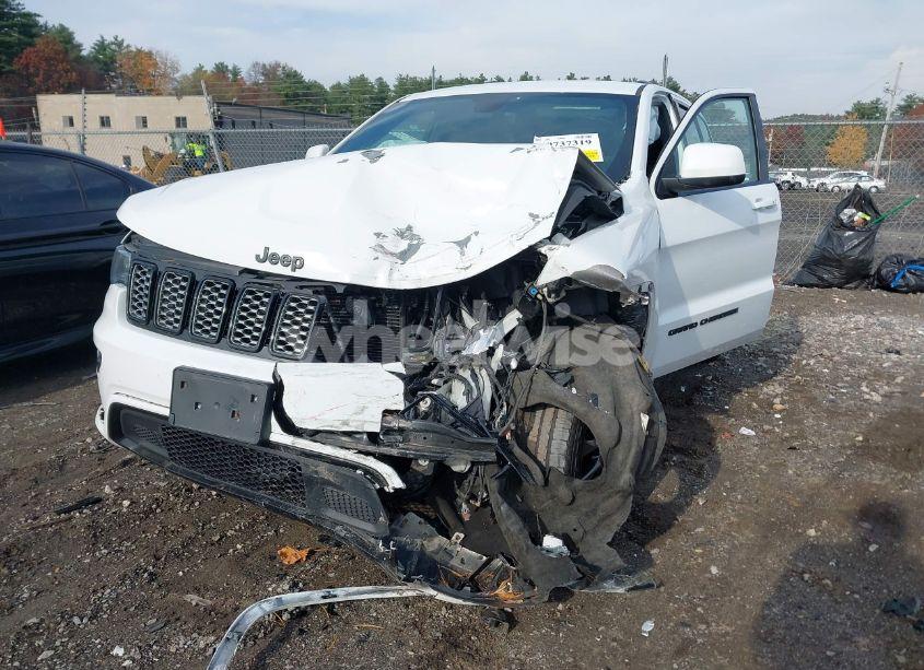 Photo 2 of 2018 Jeep Grand CHEROKEE ALTITUDE 4X4 (VIN 1C4RJFAG5JC170342)