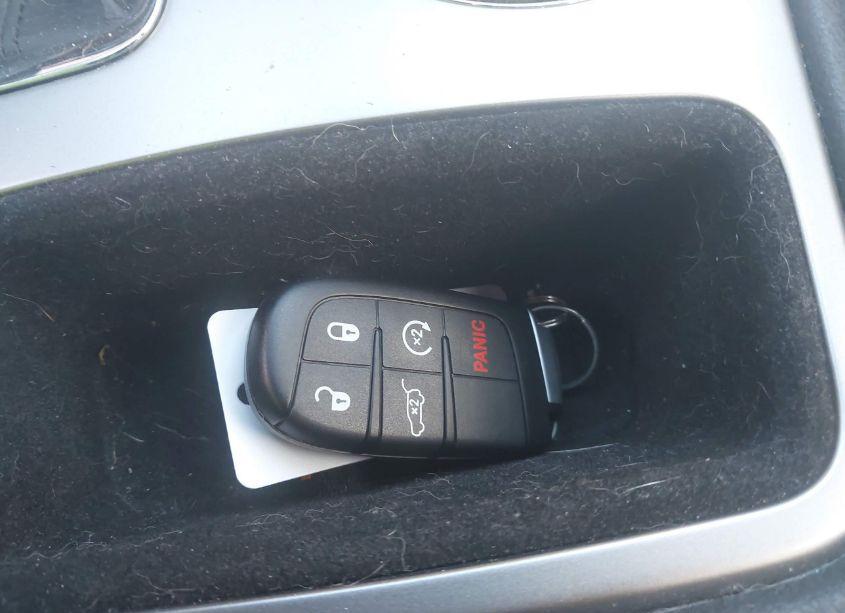 Photo 11 of 2018 Jeep Grand CHEROKEE ALTITUDE 4X4 (VIN 1C4RJFAG5JC206546)