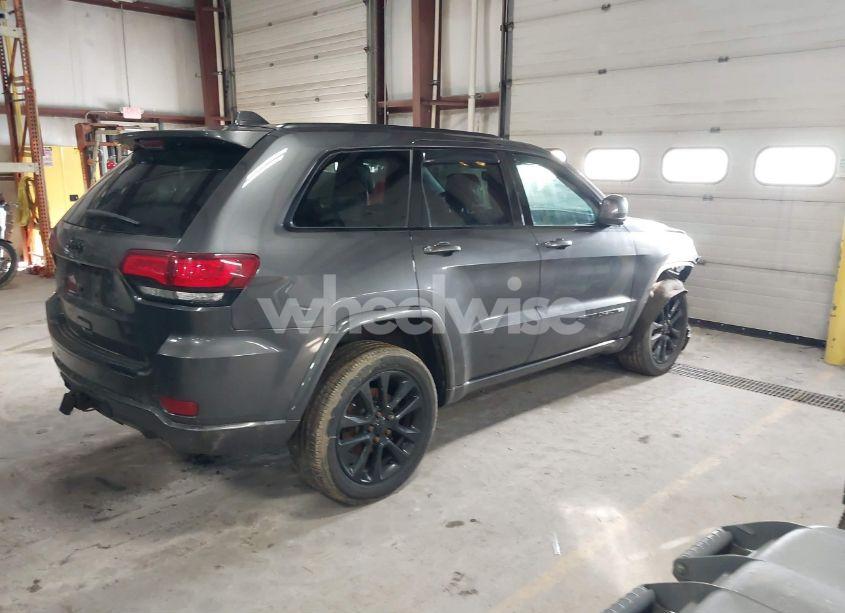 Photo 4 of 2018 Jeep Grand CHEROKEE ALTITUDE 4X4 (VIN 1C4RJFAG5JC343101)