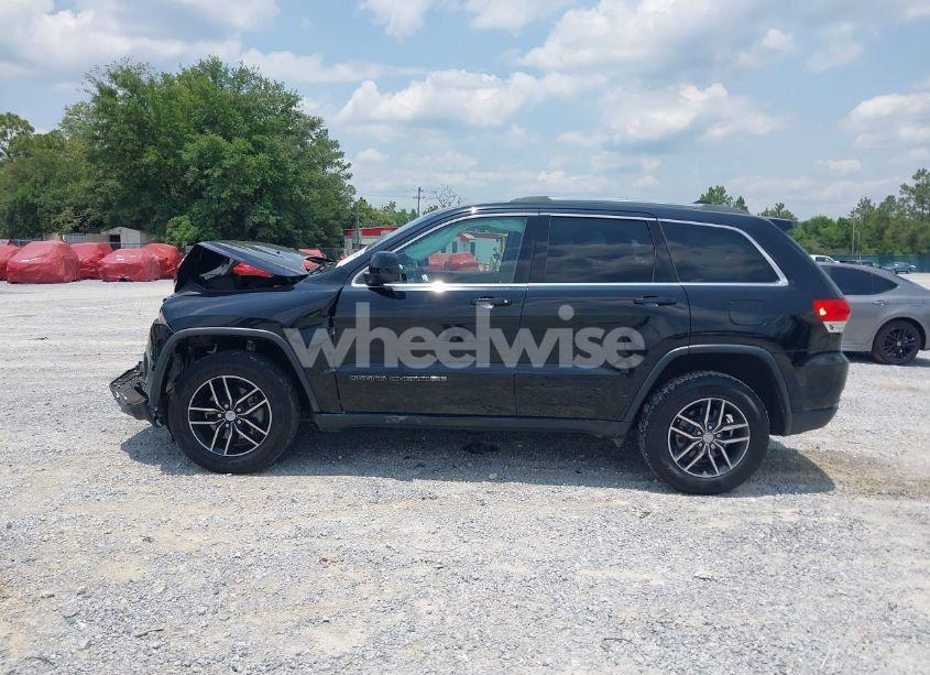 Photo 15 of 2018 Jeep Grand CHEROKEE LAREDO E 4X4 (VIN 1C4RJFAG5JC377345)