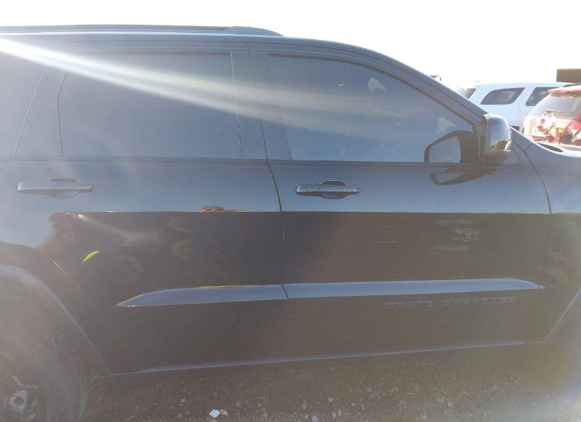 Photo 13 of 2018 Jeep Grand CHEROKEE UPLAND 4X4 (VIN 1C4RJFAG5JC383615)