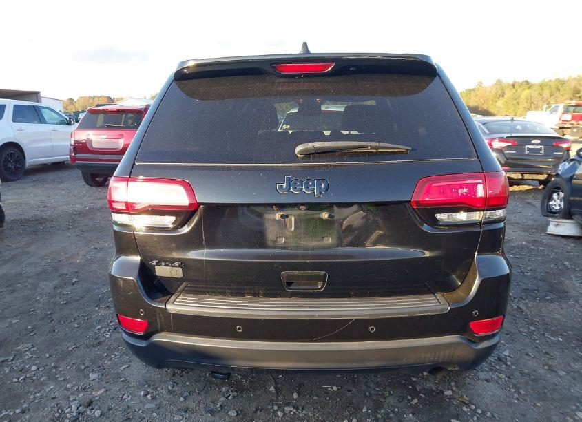 Photo 16 of 2018 Jeep Grand CHEROKEE UPLAND 4X4 (VIN 1C4RJFAG5JC383615)