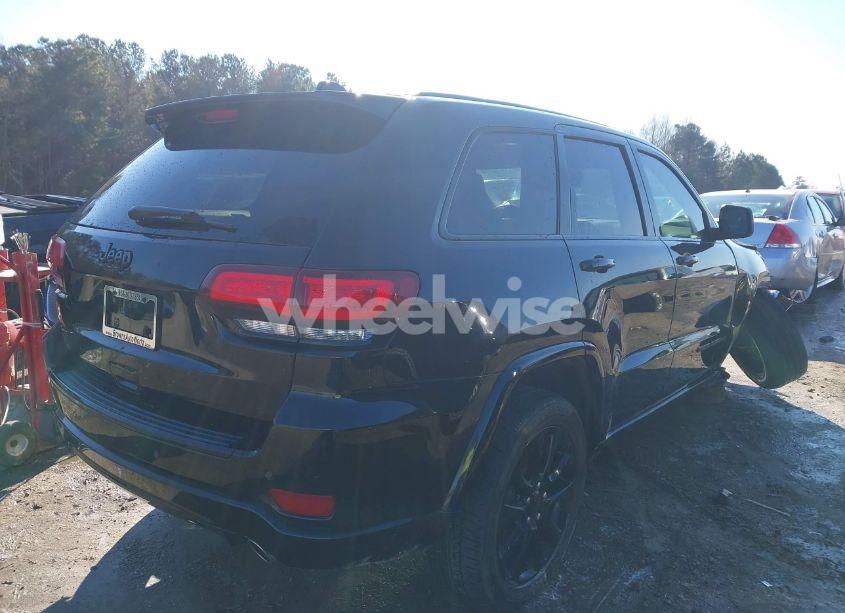 Photo 4 of 2018 Jeep Grand CHEROKEE ALTITUDE 4X4 (VIN 1C4RJFAG5JC396039)