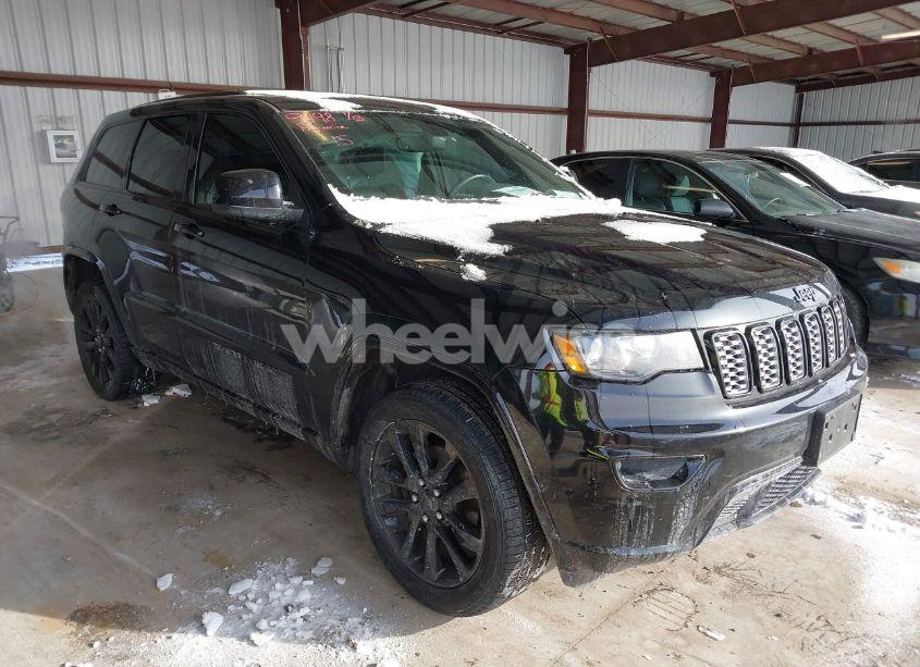 2018 Jeep Grand CHEROKEE ALTITUDE 4X4 (VIN 1C4RJFAG5JC468440) main photo