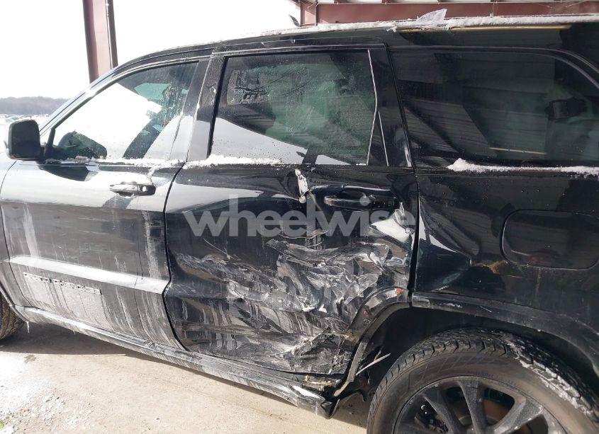 Photo 6 of 2018 Jeep Grand CHEROKEE ALTITUDE 4X4 (VIN 1C4RJFAG5JC468440)