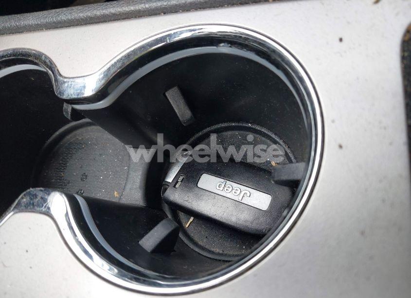 Photo 11 of 2019 Jeep Grand CHEROKEE ALTITUDE 4X4 (VIN 1C4RJFAG5KC567003)