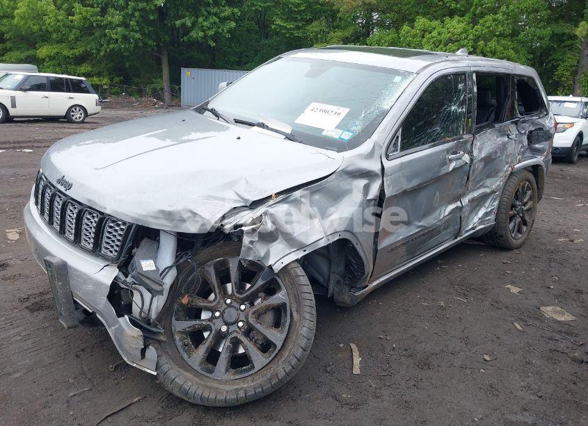 Photo 2 of 2019 Jeep Grand CHEROKEE ALTITUDE 4X4 (VIN 1C4RJFAG5KC567003)