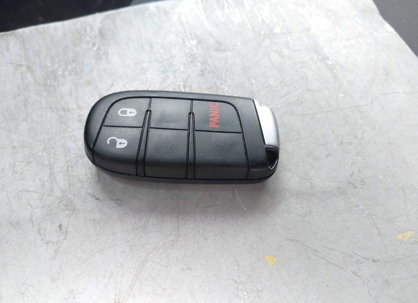 Photo 11 of 2019 Jeep Grand CHEROKEE LAREDO E 4X4 (VIN 1C4RJFAG5KC835337)