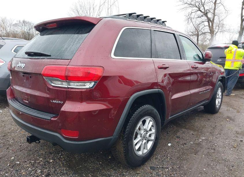 Photo 4 of 2019 Jeep Grand CHEROKEE LAREDO E 4X4 (VIN 1C4RJFAG5KC835337)