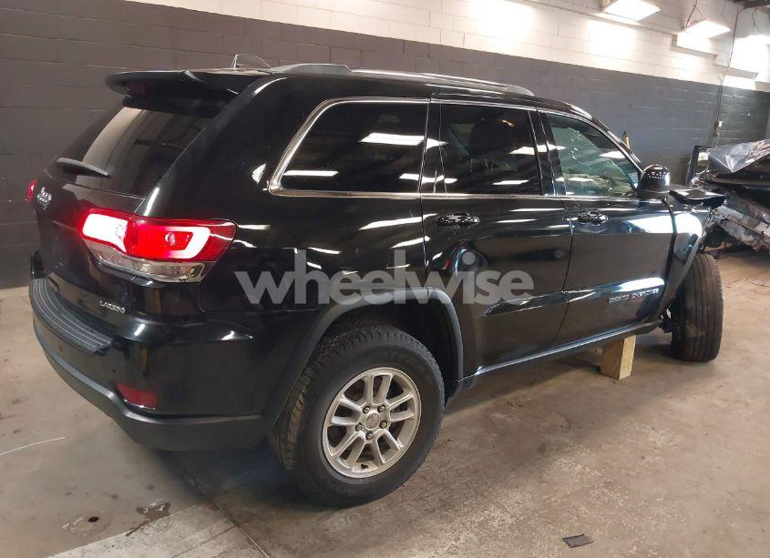 Photo 4 of 2020 Jeep Grand CHEROKEE LAREDO E 4X4 (VIN 1C4RJFAG5LC375419)