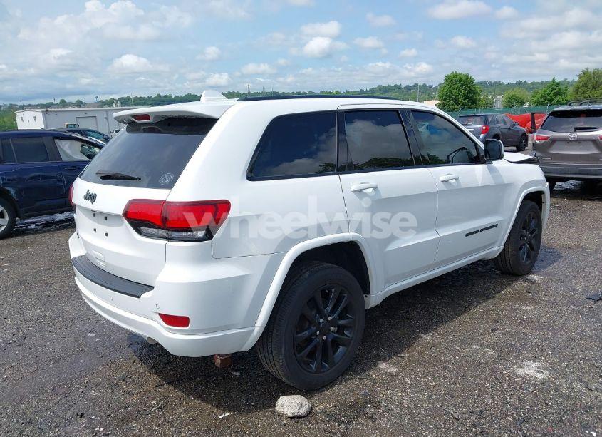 Photo 4 of 2021 Jeep Grand CHEROKEE LAREDO X 4X4 (VIN 1C4RJFAG5MC566243)