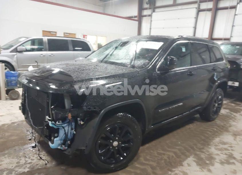 Photo 2 of 2021 Jeep Grand CHEROKEE LAREDO X 4X4 (VIN 1C4RJFAG5MC602500)