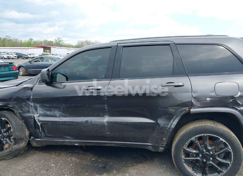 Photo 14 of 2021 Jeep Grand CHEROKEE LAREDO X 4X4 (VIN 1C4RJFAG5MC730171)