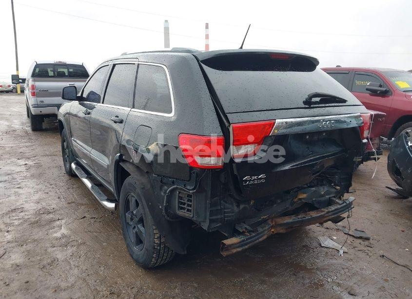 Photo 3 of 2012 Jeep Grand CHEROKEE LAREDO (VIN 1C4RJFAG6CC118916)