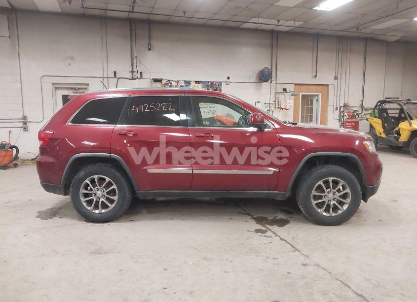 Photo 13 of 2012 Jeep Grand CHEROKEE LAREDO (VIN 1C4RJFAG6CC139880)