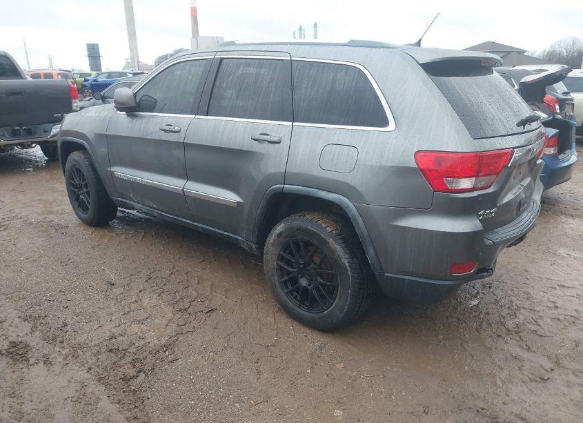 Photo 3 of 2012 Jeep Grand CHEROKEE LAREDO (VIN 1C4RJFAG6CC165380)